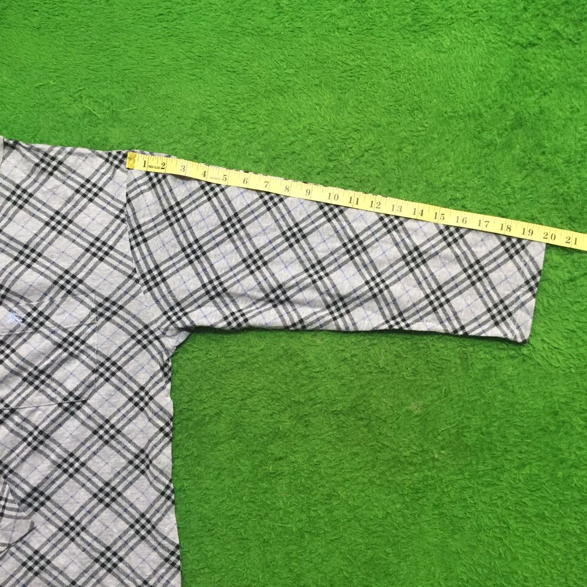 Burberry × Designer Vintage Burberry London Long Sleeve Tshirt Size M Size US M / EU 48-50 / 2 - 4 Thumbnail