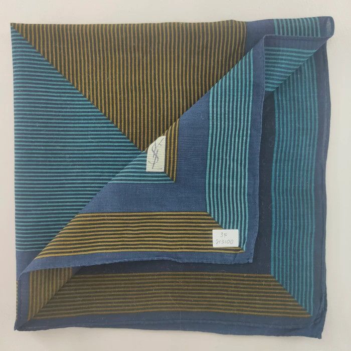Yves Saint Laurent YSL Handkerchief/ Bandana - 3F213100 Size ONE SIZE - 1 Thumbnail