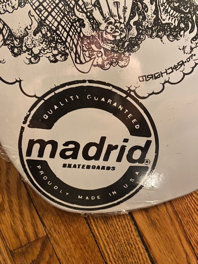 The Berrics Lonny Hiramoto Signature Model Pro Deck Madrid Skatedeck Size ONE SIZE - 3 Thumbnail