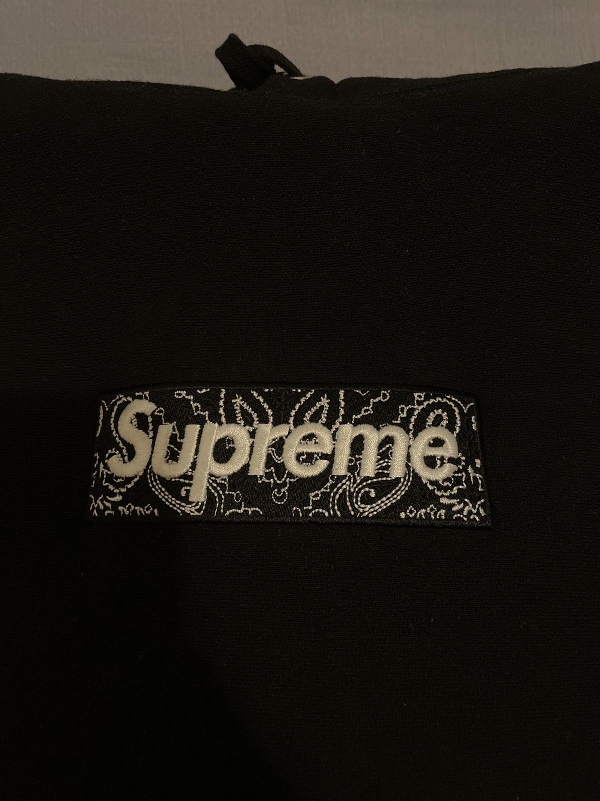 Supreme Supreme Black Bandana Box Logo Hoodie BOGO Size US M / EU 48-50 / 2 - 2 Thumbnail