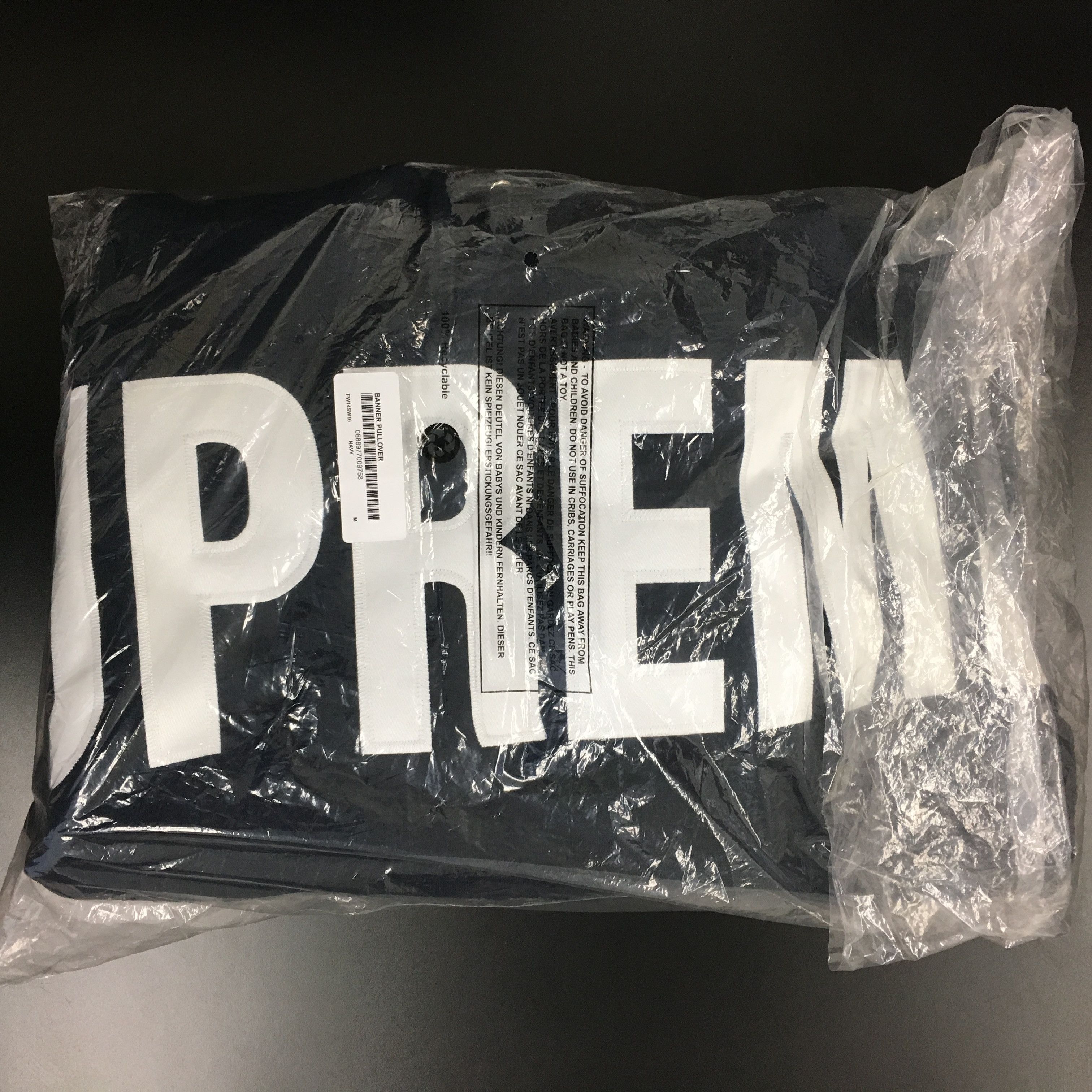 Supreme New FW14 DS Supreme Banner pullover Hoodie Navy sz M Bape 