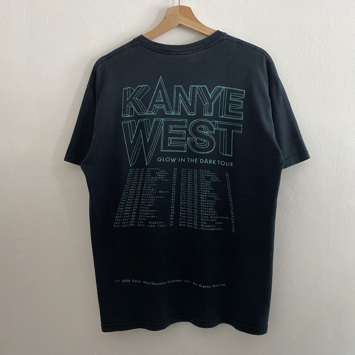Kanye West Vintage Kanye West Glow In The Dark Tour 2008 - M Size US M / EU 48-50 / 2 - 10 Thumbnail