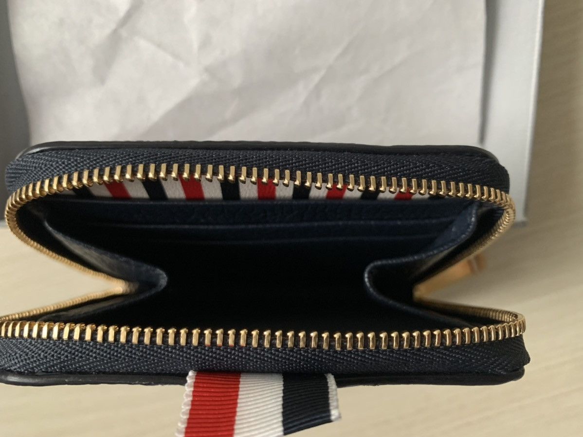 Thom Browne Zip Around RWB Card Holder Deerskin Size ONE SIZE - 6 Thumbnail