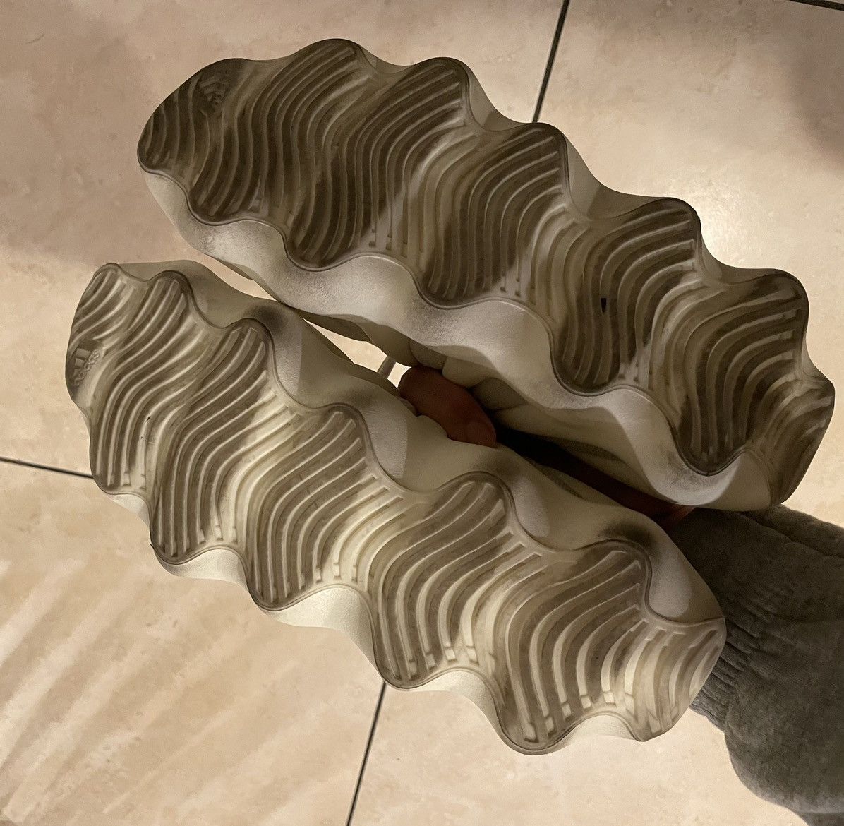 Adidas × Kanye West Yeezy 450 cloud white Size US 10 / EU 43 - 4 Thumbnail