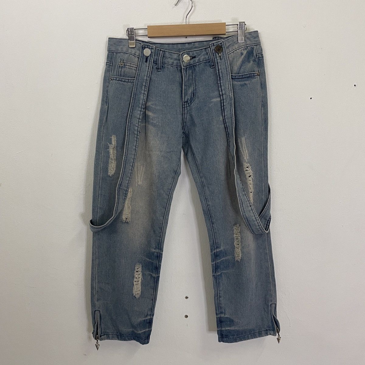 Japanese Brand Vintage Unbranded Suspender Distressed Denim Jumpsuit Jeans Size US 31 - 1 Thumbnail