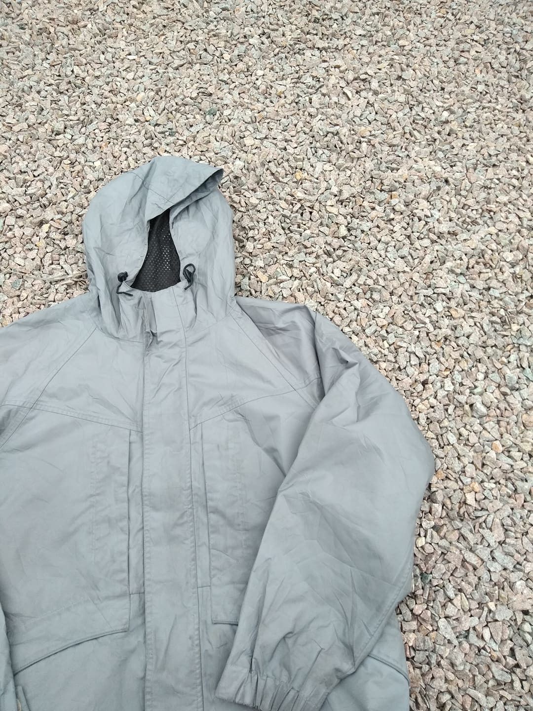 Japanese Brand UNIQLO GREY HOODIE WINDBEAKER Size US M / EU 48-50 / 2 - 3 Thumbnail