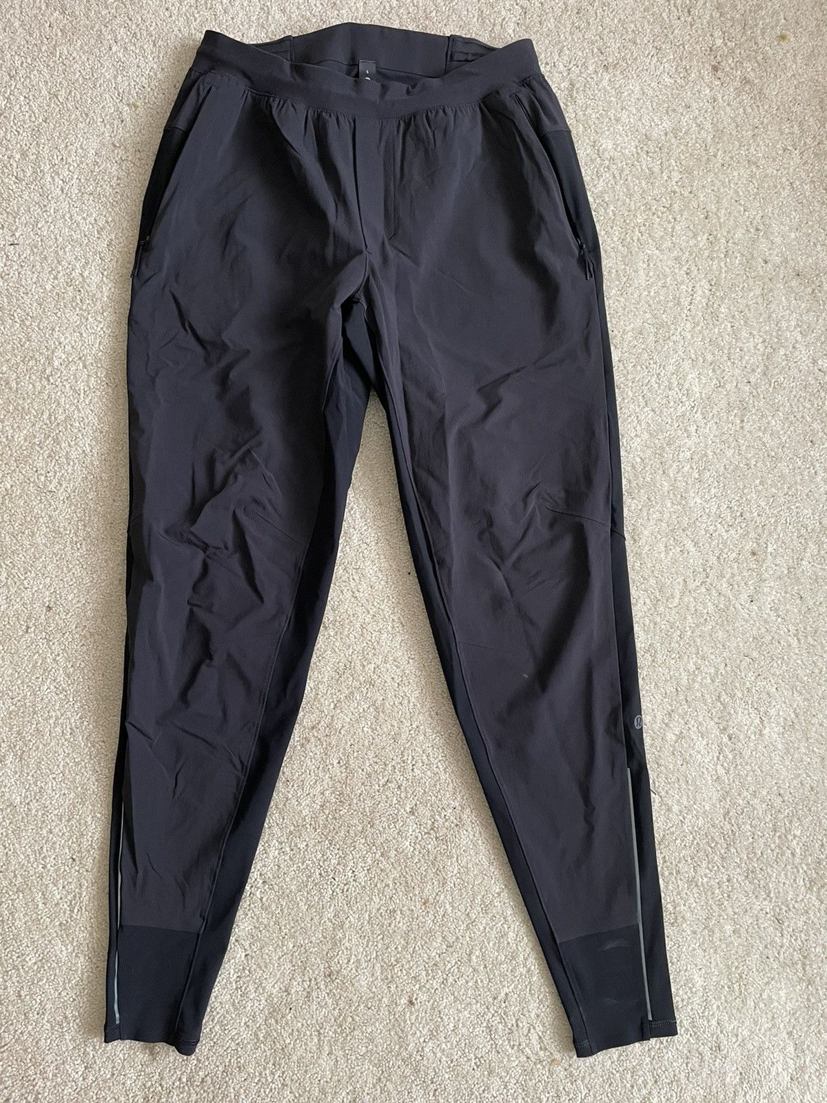 Lululemon Lululemon Intent Jogger 30” Tapered Leg Gray Medium / Large