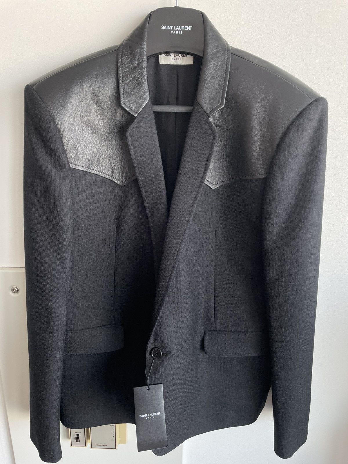Hedi Slimane $4k+ Super Runway Travis Scott Leather Blazer Size US XL / EU 56 / 4 - 2 Thumbnail