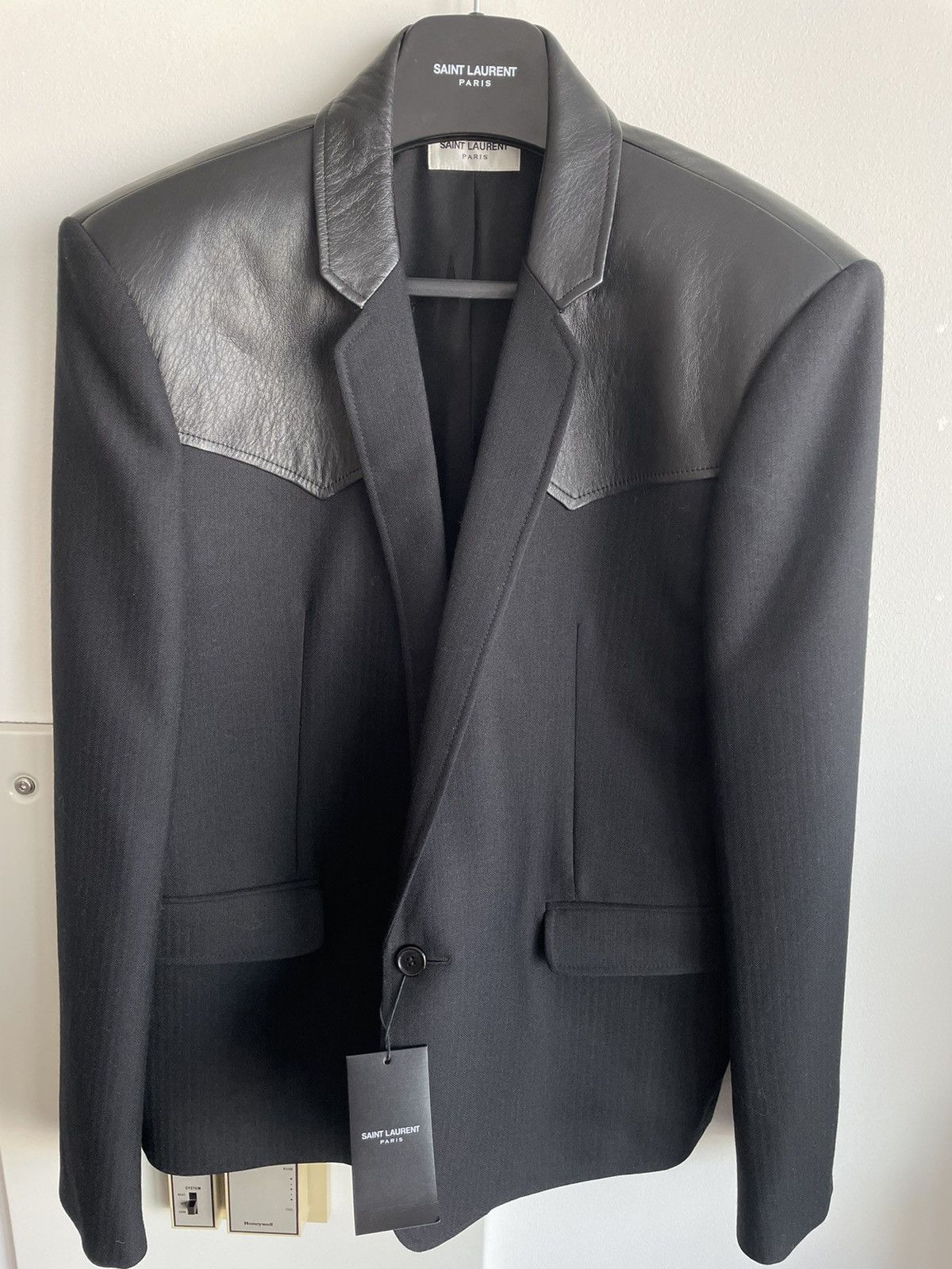 Hedi Slimane $4k+ Super Runway Travis Scott Leather Blazer Size US XL / EU 56 / 4 - 15 Thumbnail