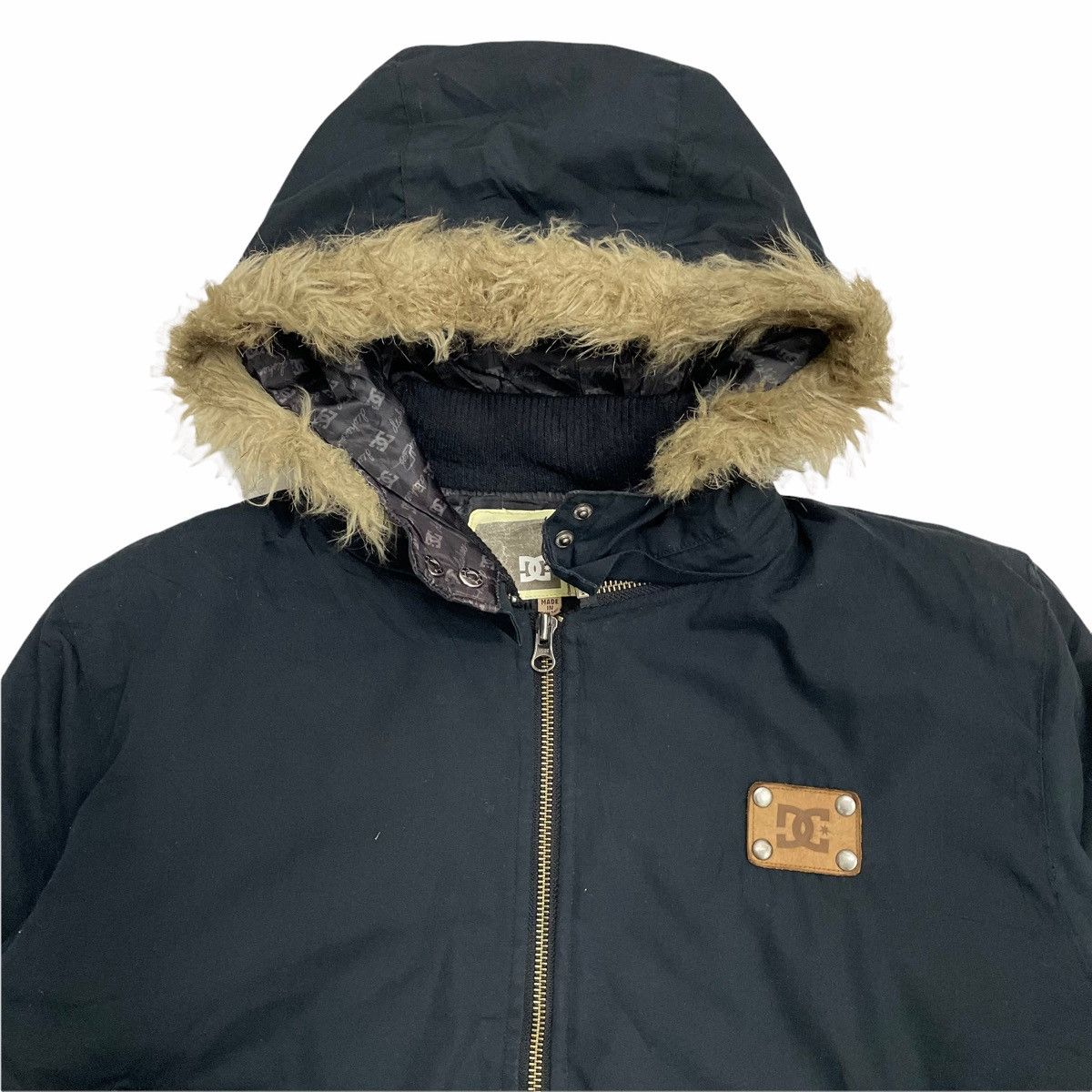 DC 💥CROPPED DCSHOECOUSA FURRY BOMBER JACKET Size M / US 6-8 / IT 42-44 - 3 Thumbnail