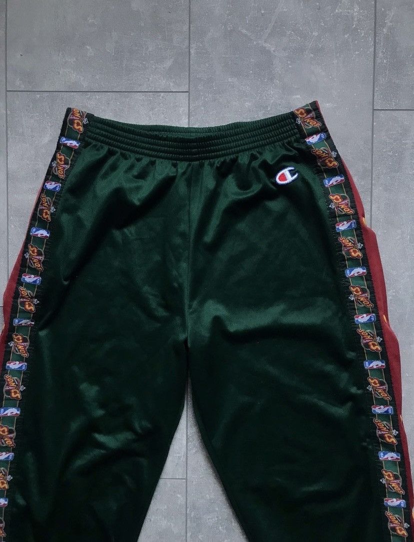 Champion Sonics Seattle Champion Rare vintage NBA striped logo pants Size US 34 / EU 50 - 5 Thumbnail