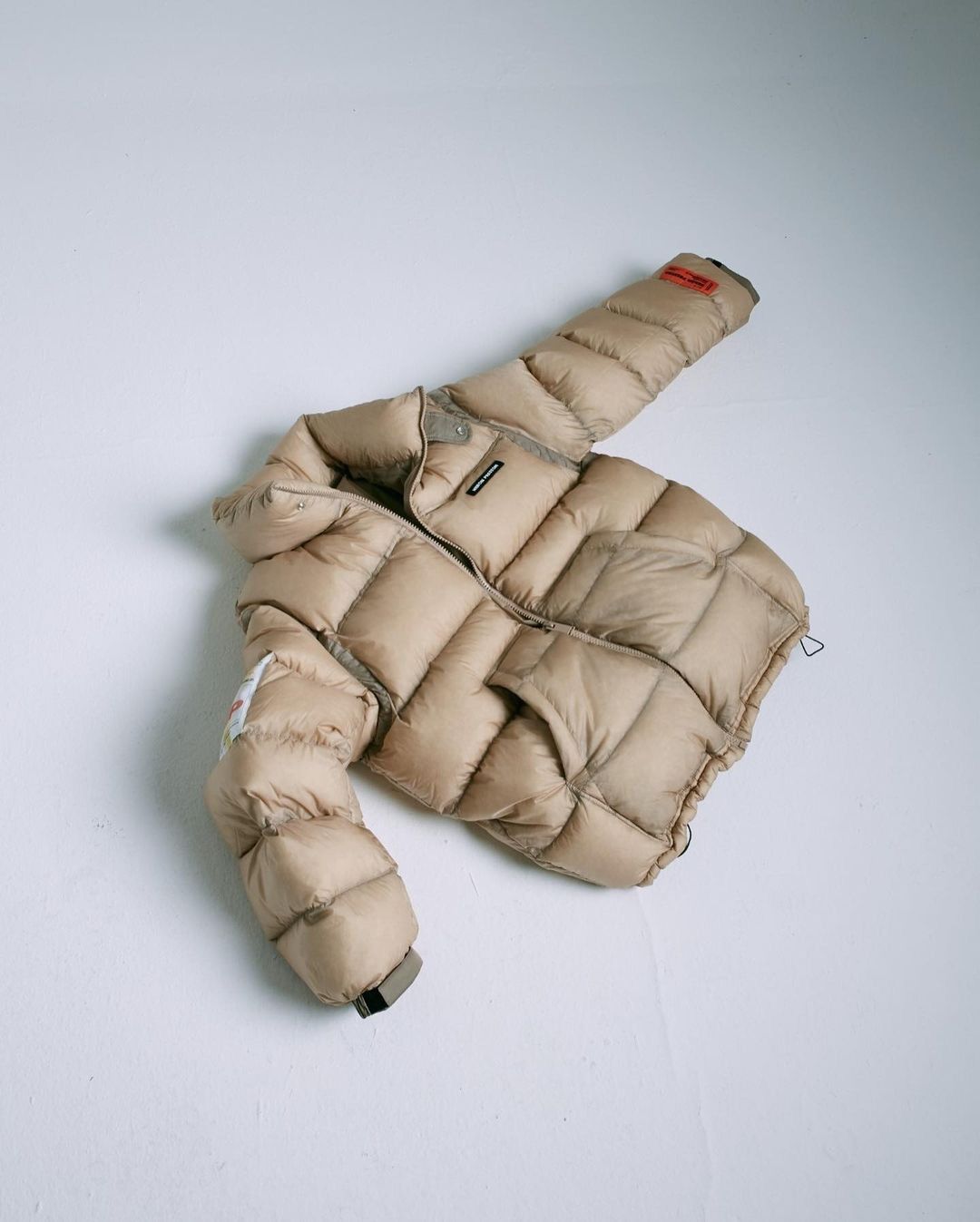 Heron Preston Heron Preston Puffer Jacket “Beige” Size US M / EU 48-50 / 2 - 2 Thumbnail