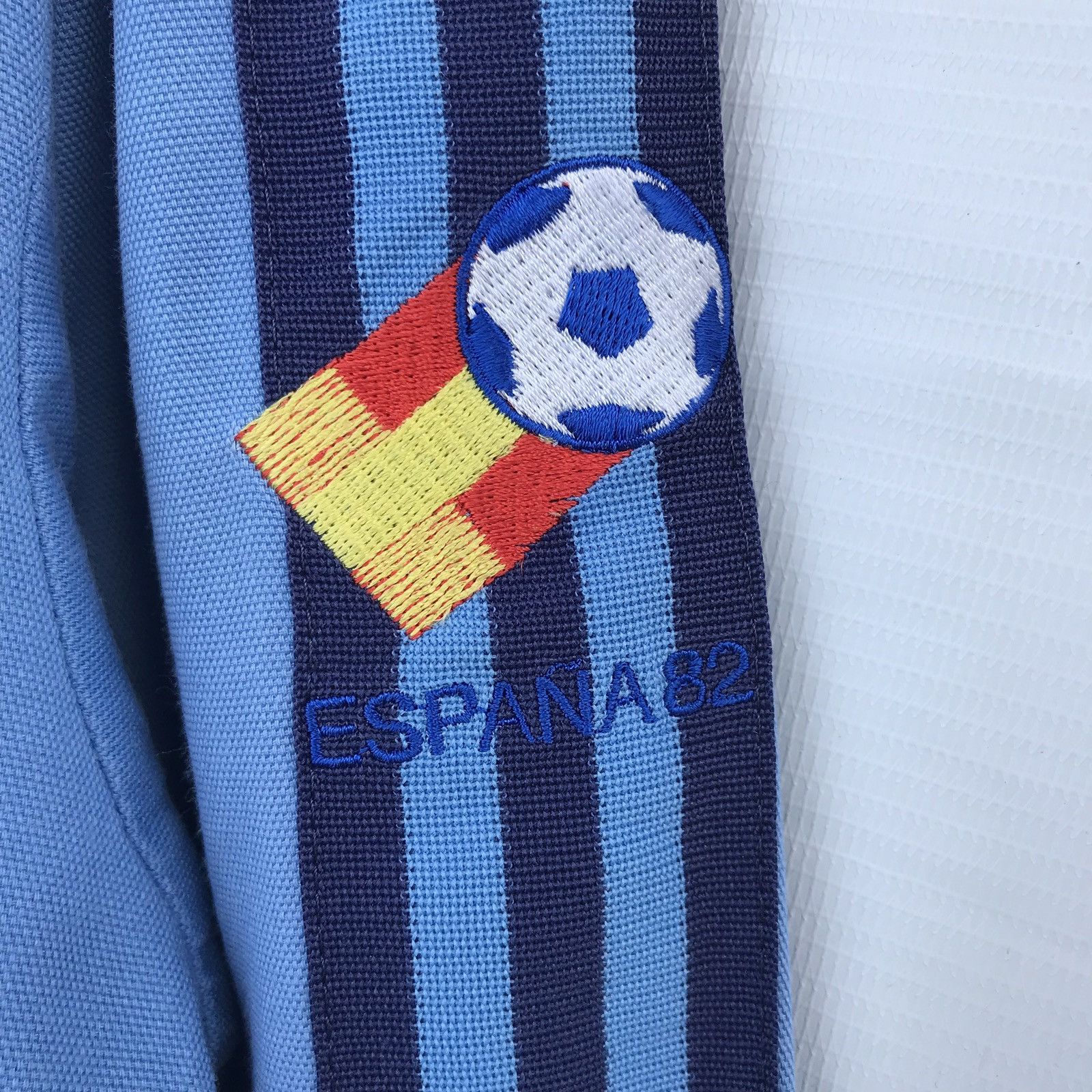 Adidas Vintage Adidas Espana 1982 Football Friendly Japan/Spain Size US M / EU 48-50 / 2 - 5 Thumbnail