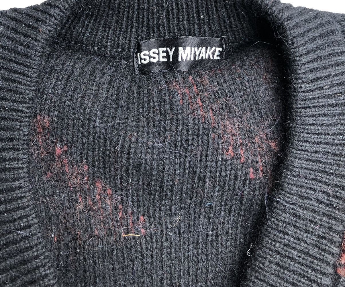 Issey Miyake *RARE*80s Issey Miyake V Neck Sweater | Grailed