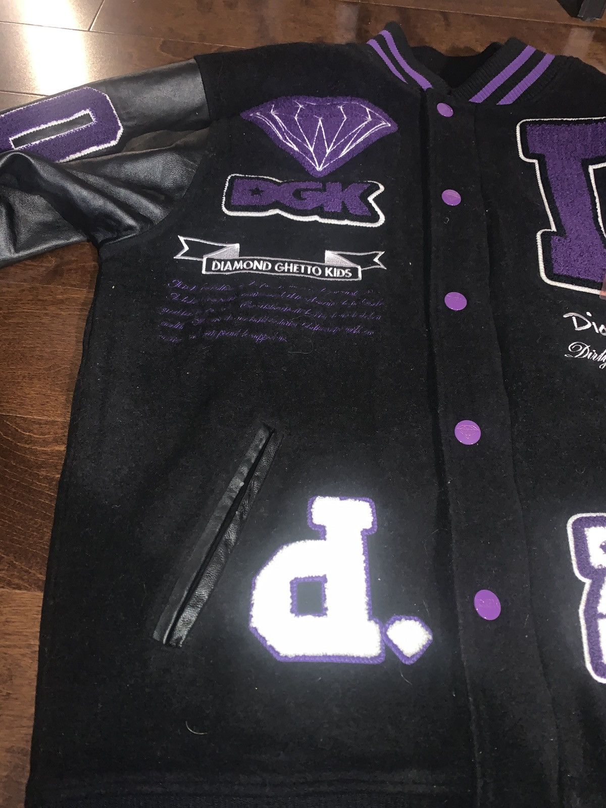 DGK shops XL Stadium Jacket (Black/Purple)