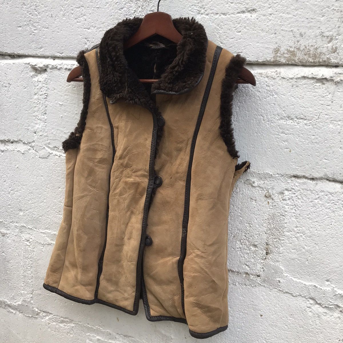 Leather Vintage Knight Tailor Shearling Sheepskin Vest Jacket Size US M / EU 48-50 / 2 - 3 Thumbnail