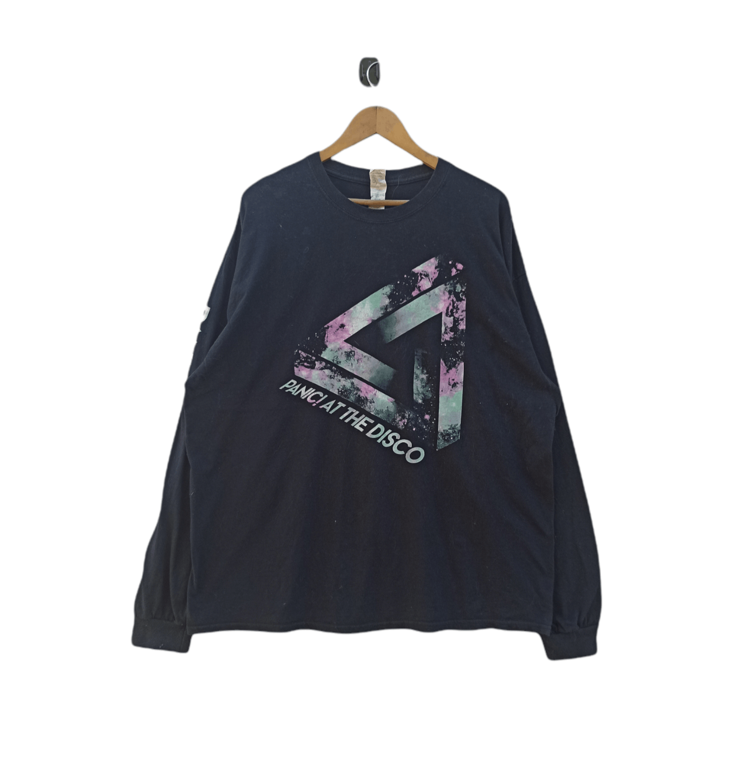 Band Tees Panic At The Disco Long Sleeve T-Shirt Size US XXL / EU 58 / 5 - 1 Thumbnail