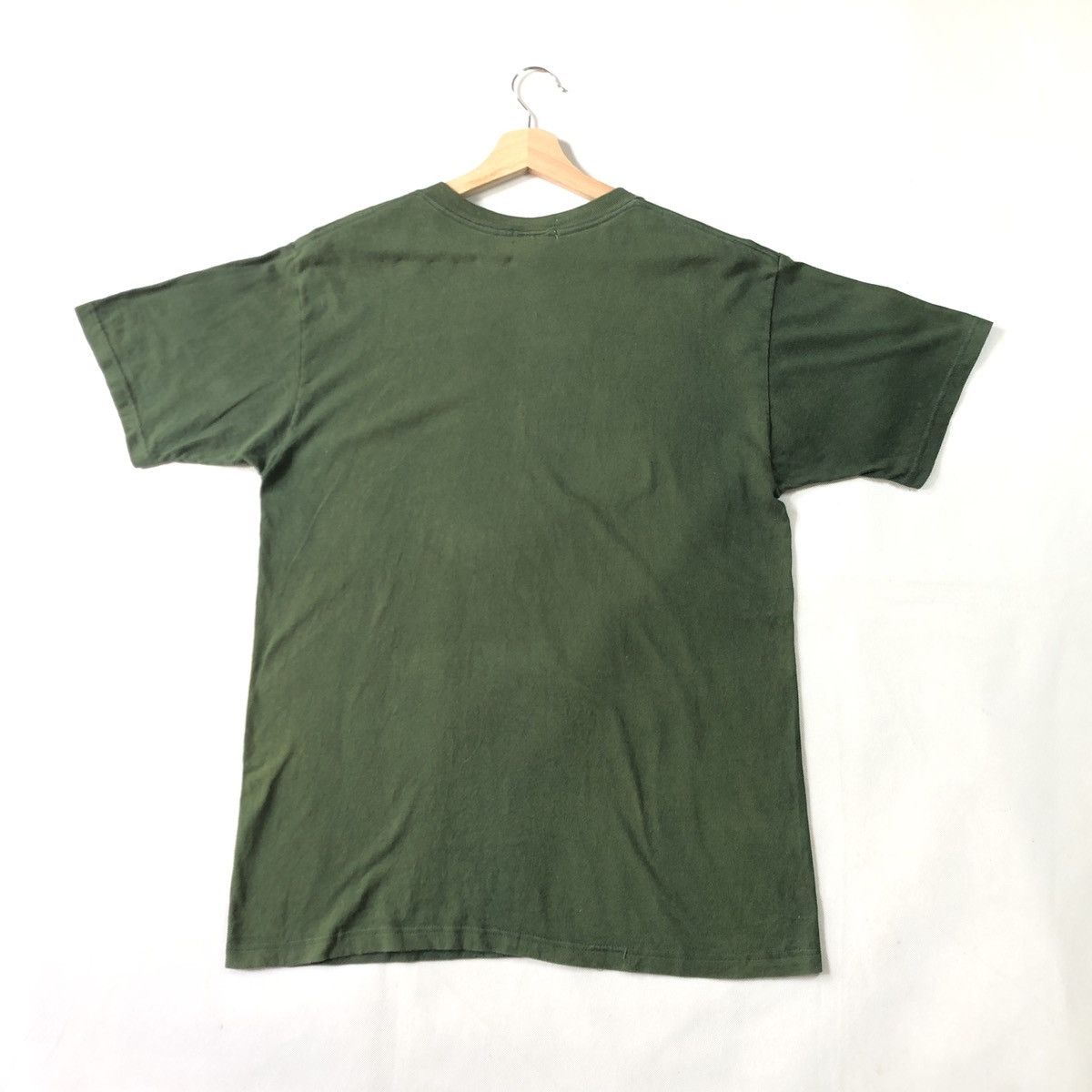 Band Tees × Vintage Rare!! Vintage The Beatles Old Man With Apple Art Tshirt Size US L / EU 52-54 / 3 - 6 Thumbnail
