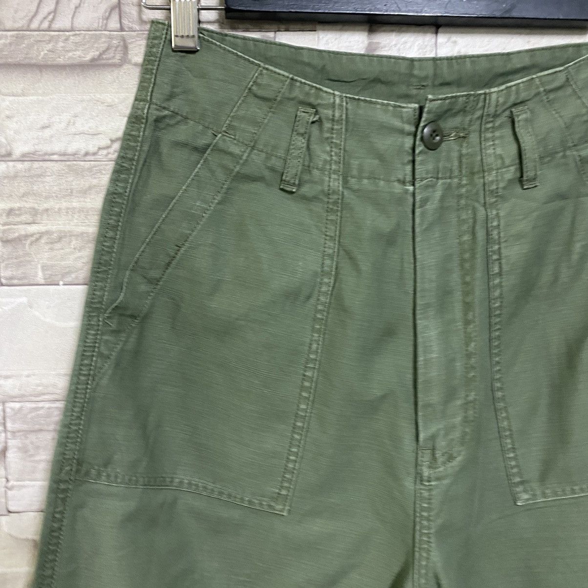 Japanese Brand Japanese Brand Journal Standard Sateen Fatigue Pants Size US 28 / EU 44 - 6 Thumbnail