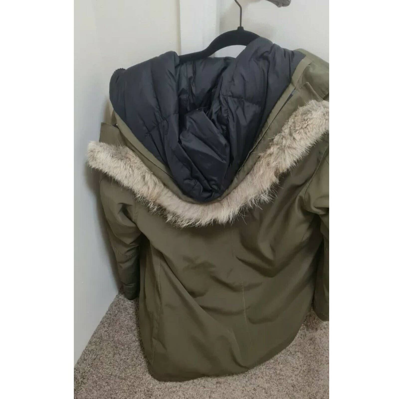 Canada Goose Canada Goose Chateau Parka size S Military Green With Fur Size US S / EU 44-46 / 1 - 7 Thumbnail