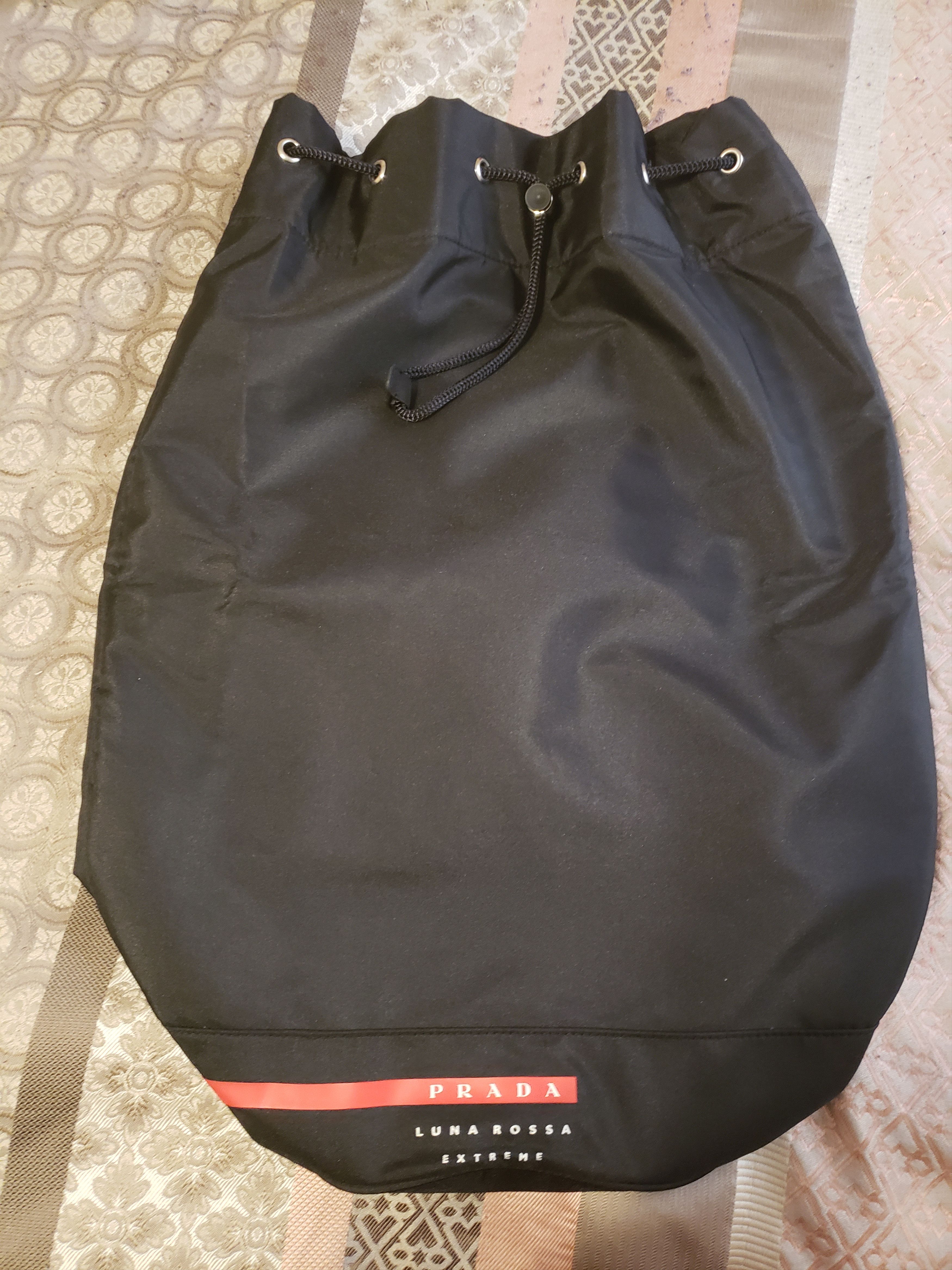 Prada luna outlet rossa extreme bag