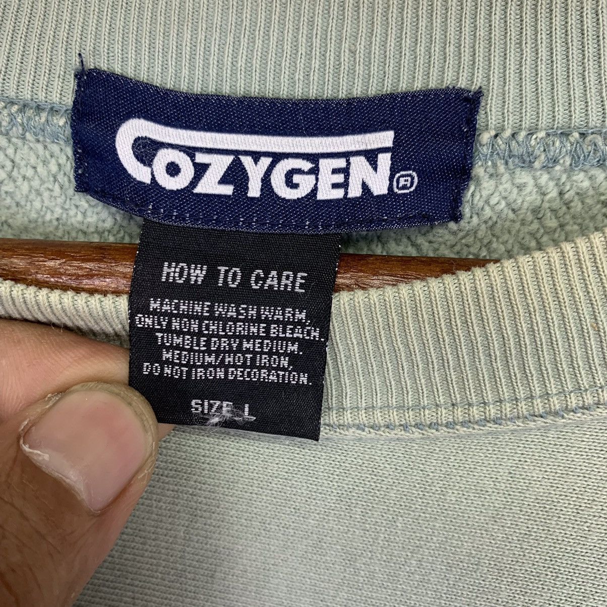 Japanese Brand Vintage Rivival Cozygen Big Logo Crewneck Sweatshirt Size US L / EU 52-54 / 3 - 5 Thumbnail