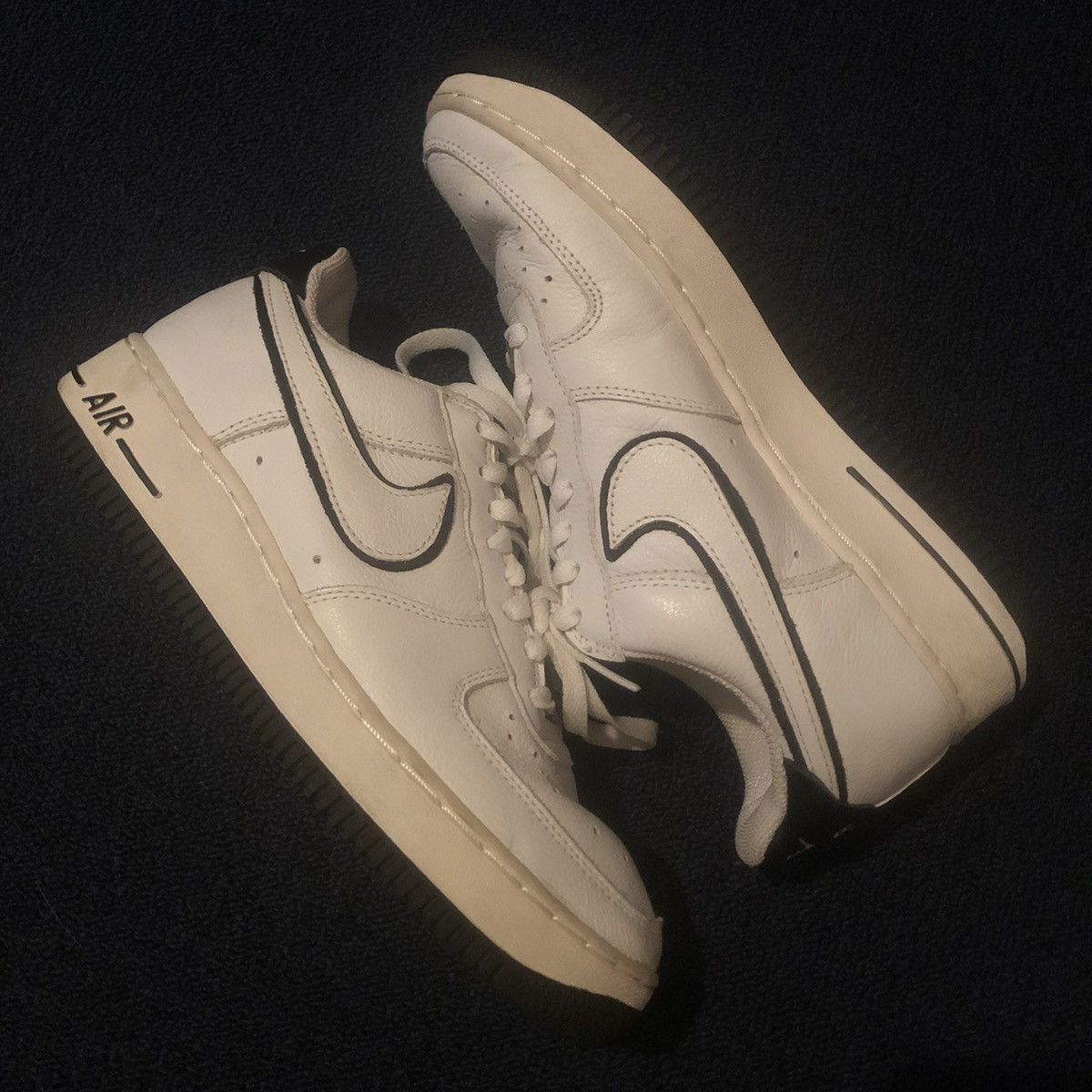 Nike Rare Vintage Nike X Fat Joe Air Force 1 White | White-Black Size US 7.5 / EU 40-41 - 1 Thumbnail
