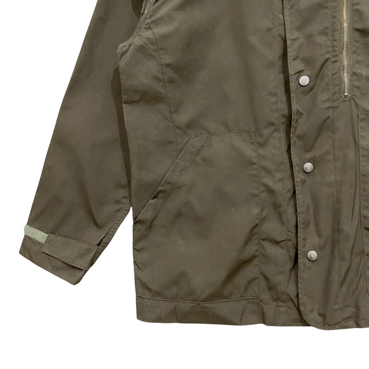 Fjallraven × Vintage Vintage!! Fjall Raven Snap Button Light Jacket Size US L / EU 52-54 / 3 - 6 Thumbnail
