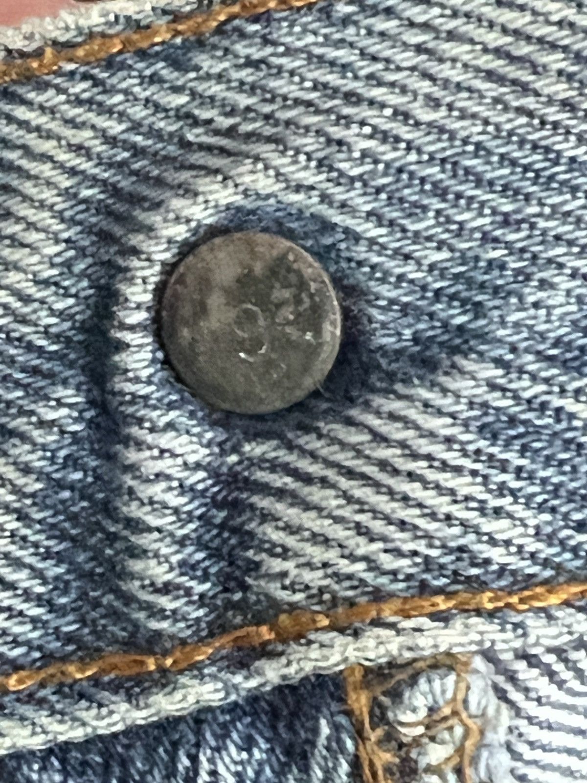 Levi's 1980s Levi's 501 Distressed Redline Selvedge #9 Rivet Denim Size US 31 - 13 Thumbnail