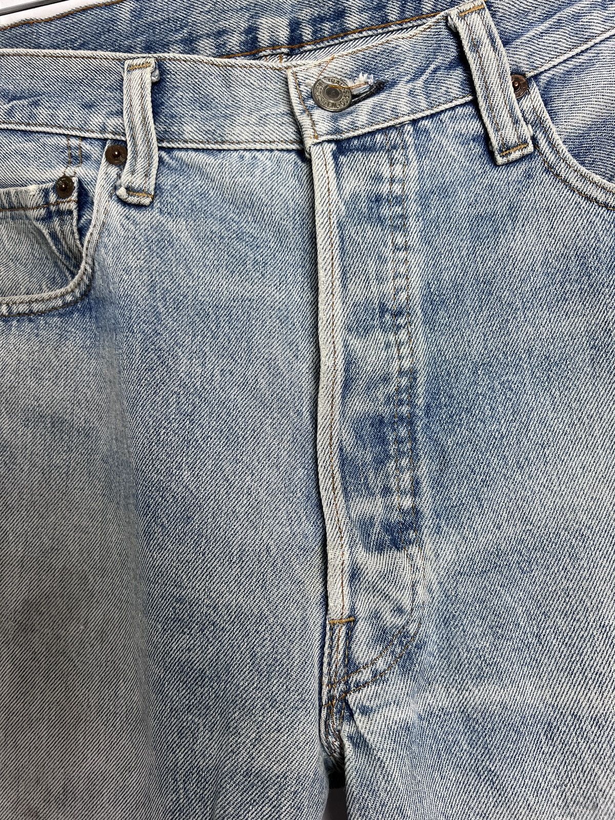 Levi's 1980s Levi's 501 Distressed Redline Selvedge #9 Rivet Denim Size US 31 - 8 Thumbnail
