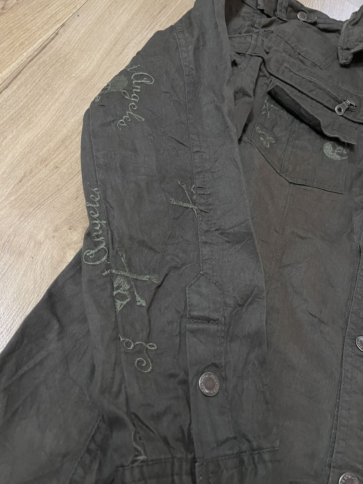 If Six Was Nine × In The Attic × Japanese Brand In the attic embroidery skulls zipper wired collar shirt Size US L / EU 52-54 / 3 - 2 Thumbnail