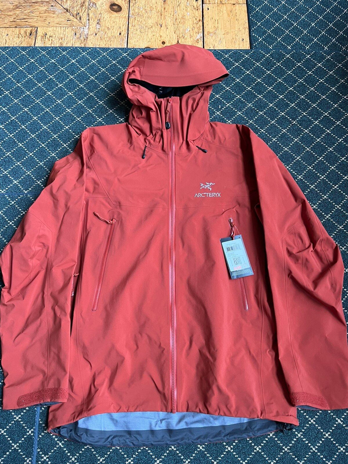 2018 arc'teryx BETA SV gortex pro M red - ジャケット・アウター