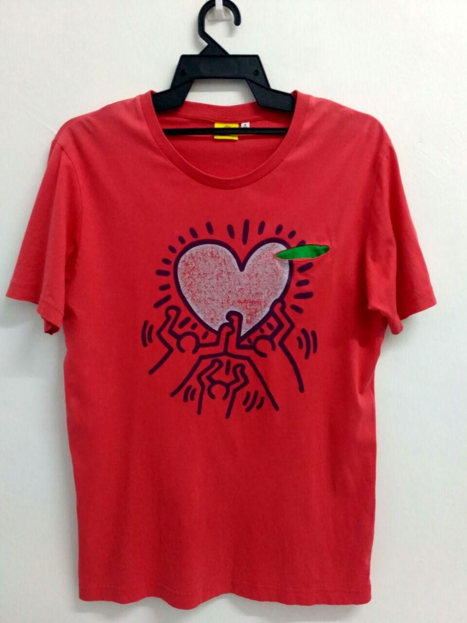 Andy Warhol × Keith Haring × Uniqlo Keith Haring x Uniqlo Pop art Love Size US M / EU 48-50 / 2 - 2 Thumbnail