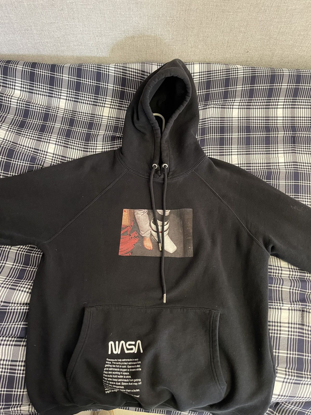 Heron Preston NASA Black Boot Photo Hoodie Size S Size US XS / EU 42 / 0 - 1 Thumbnail