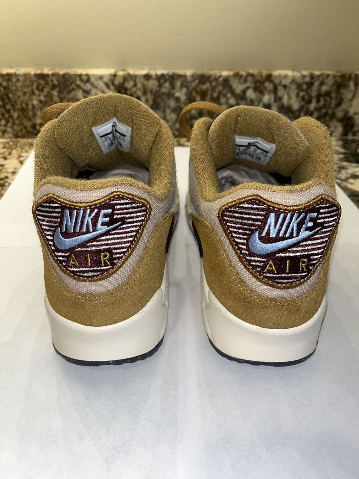 Air max 9 fashion varsity pack muted bronze