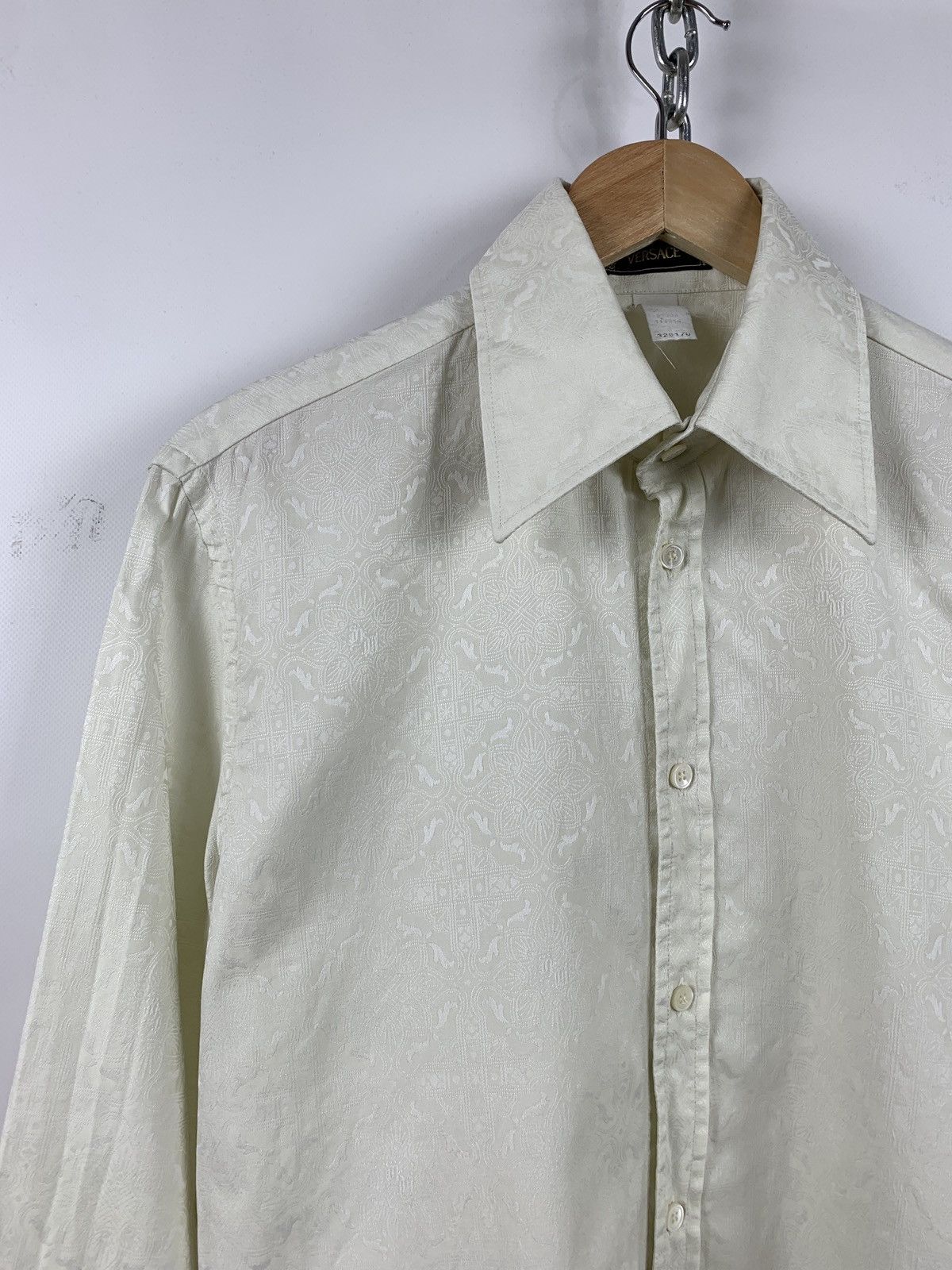 Versace 90s Vintage Versace Monogram Button Up Long Sleeve Shirt Size US M / EU 48-50 / 2 - 4 Thumbnail