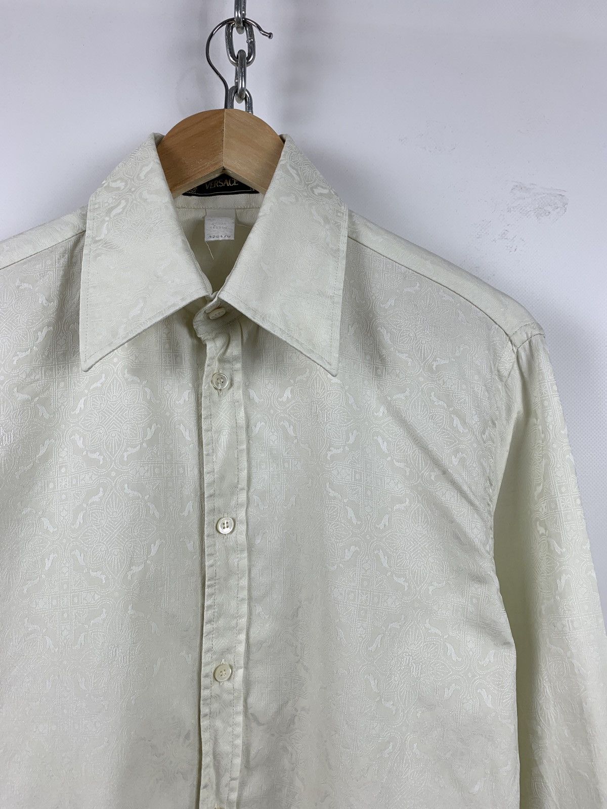 Versace 90s Vintage Versace Monogram Button Up Long Sleeve Shirt Size US M / EU 48-50 / 2 - 3 Thumbnail
