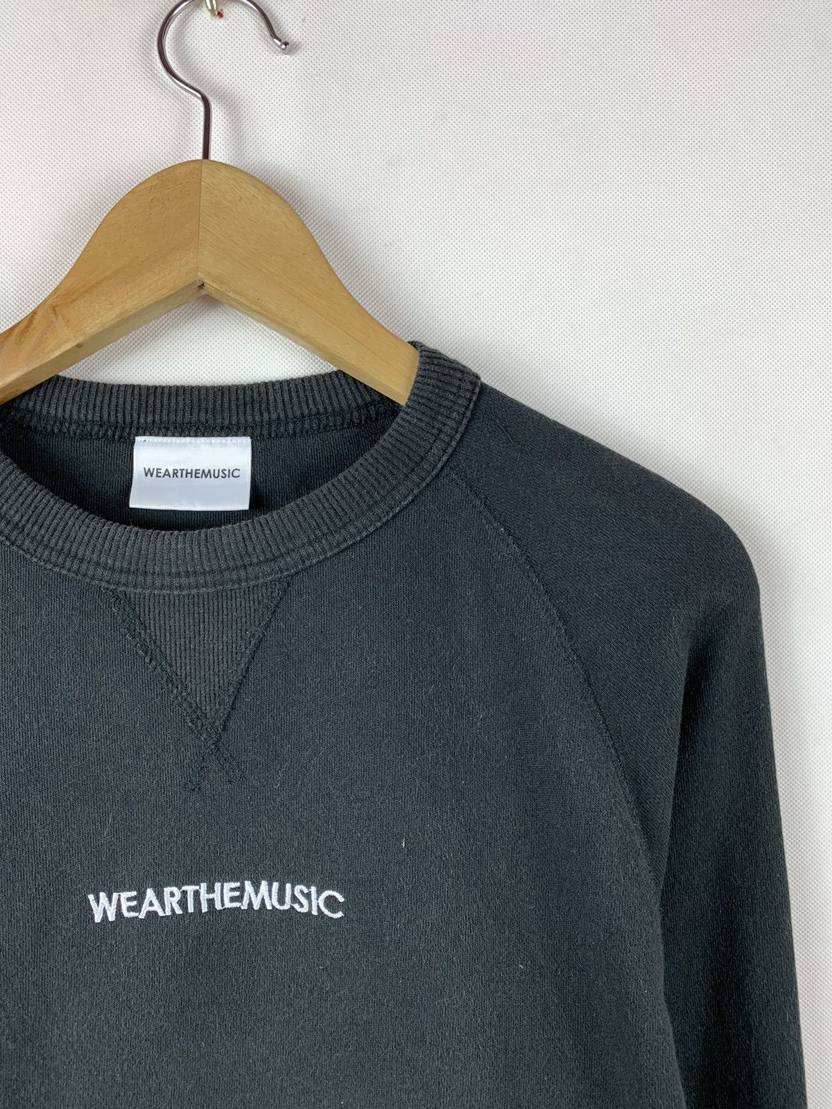 Vintage 🔥Rare🔥Wearthemusic Embroided Sweater Size US S / EU 44-46 / 1 - 4 Thumbnail