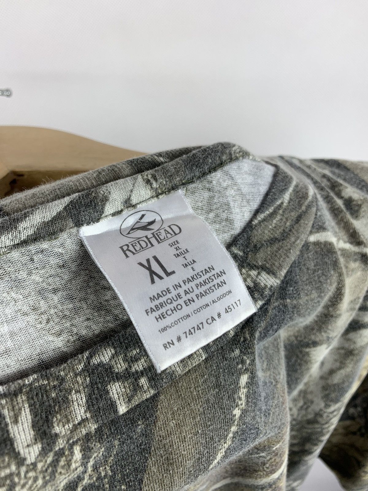 Redhead 🔥Rare🔥REDHEAD REALTREE CAMOUFLAGE DESIGN Size US XL / EU 56 / 4 - 7 Thumbnail