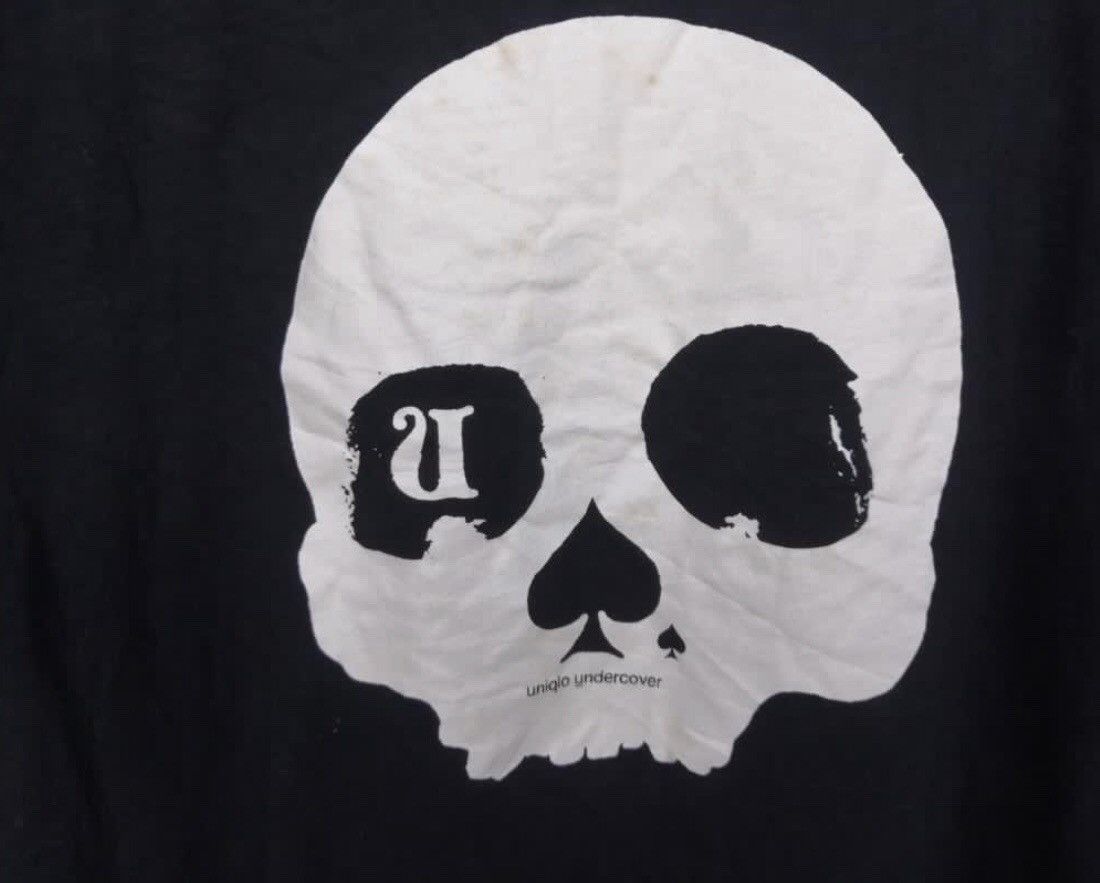 Jun Takahashi Heat 🔥 design UNDERCOVER X UNIQLO skull design Size US L / EU 52-54 / 3 - 2 Thumbnail