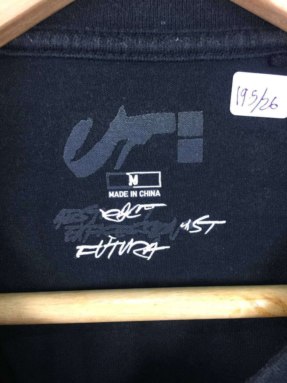 Futura × Uniqlo Futura Uniqlo Grafitti Streetwear Graphic Tee Size US M / EU 48-50 / 2 - 4 Thumbnail