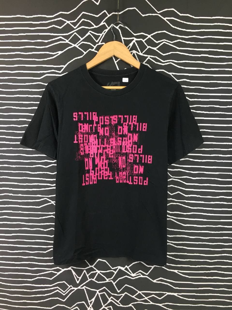 image of Archival Clothing x Futura Uniqlo Grafitti Streetwear Graphic Tee in Black, Men's (Size Medium)