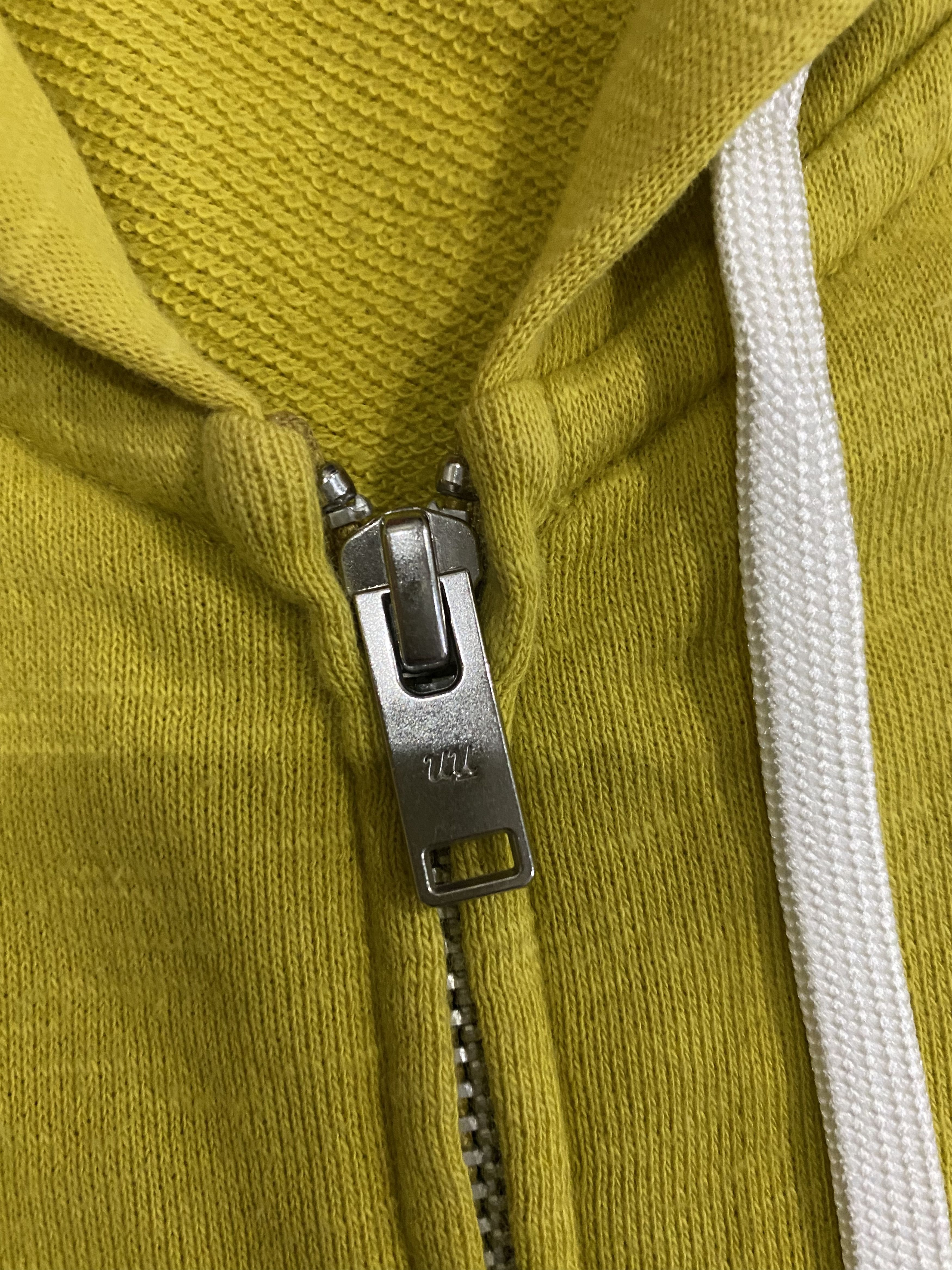 Undercover × Uniqlo Uniqlo+Undercover Ziper Hoodie M/S Size Size US M / EU 48-50 / 2 - 5 Thumbnail