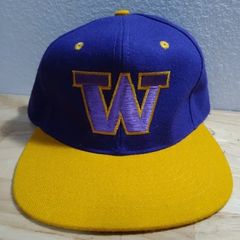 Washington Huskies Hat (VTG) - New Era Pro and 50 similar items