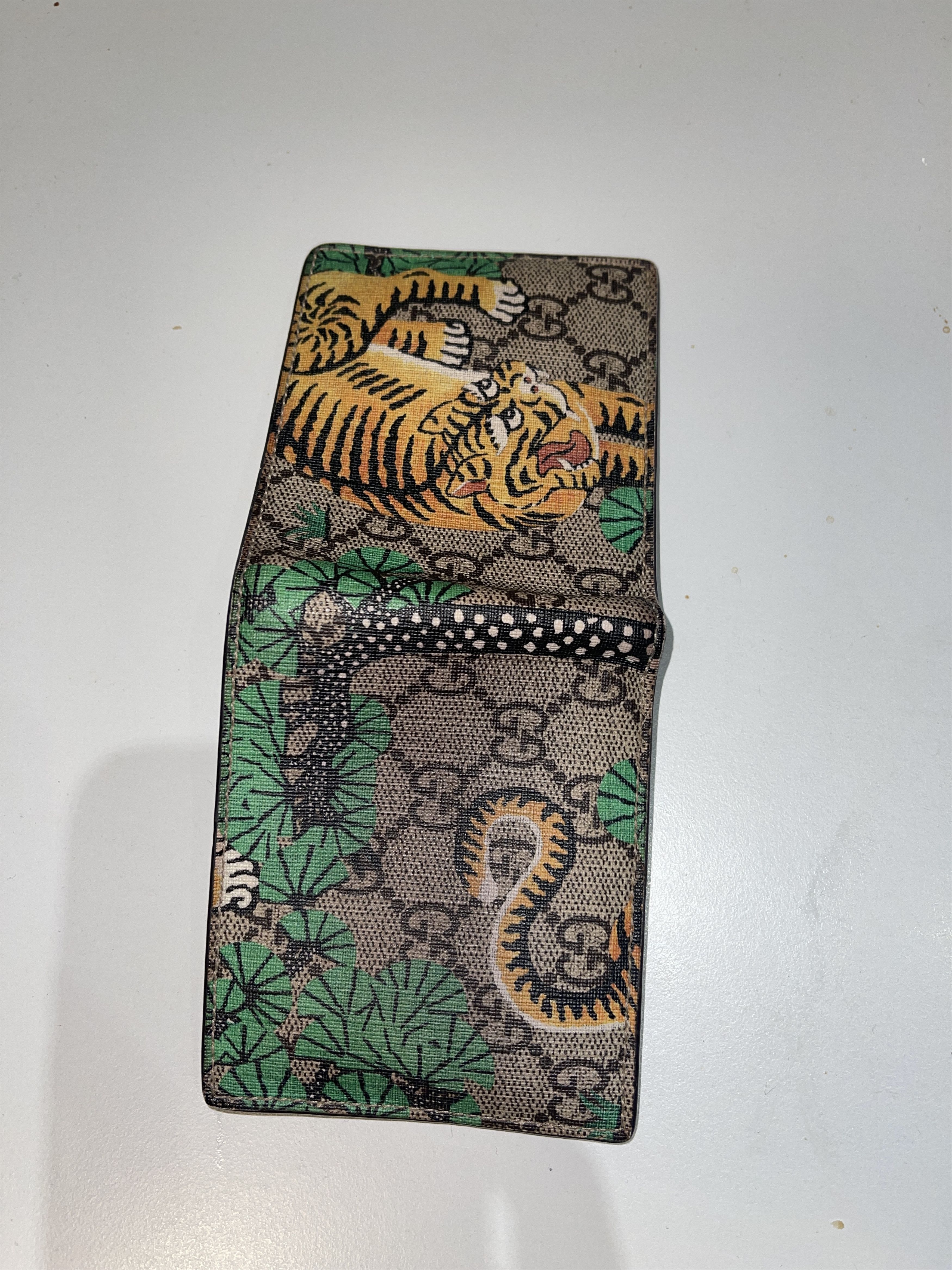 Gucci Gucci Tiger Wallet | Grailed