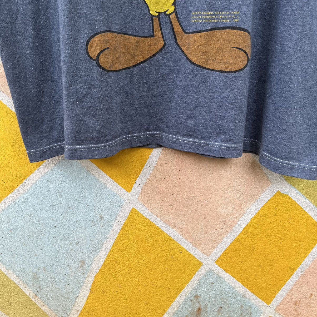 Cartoon Network × Warner Bros Tweety tee Size US L / EU 52-54 / 3 - 3 Thumbnail
