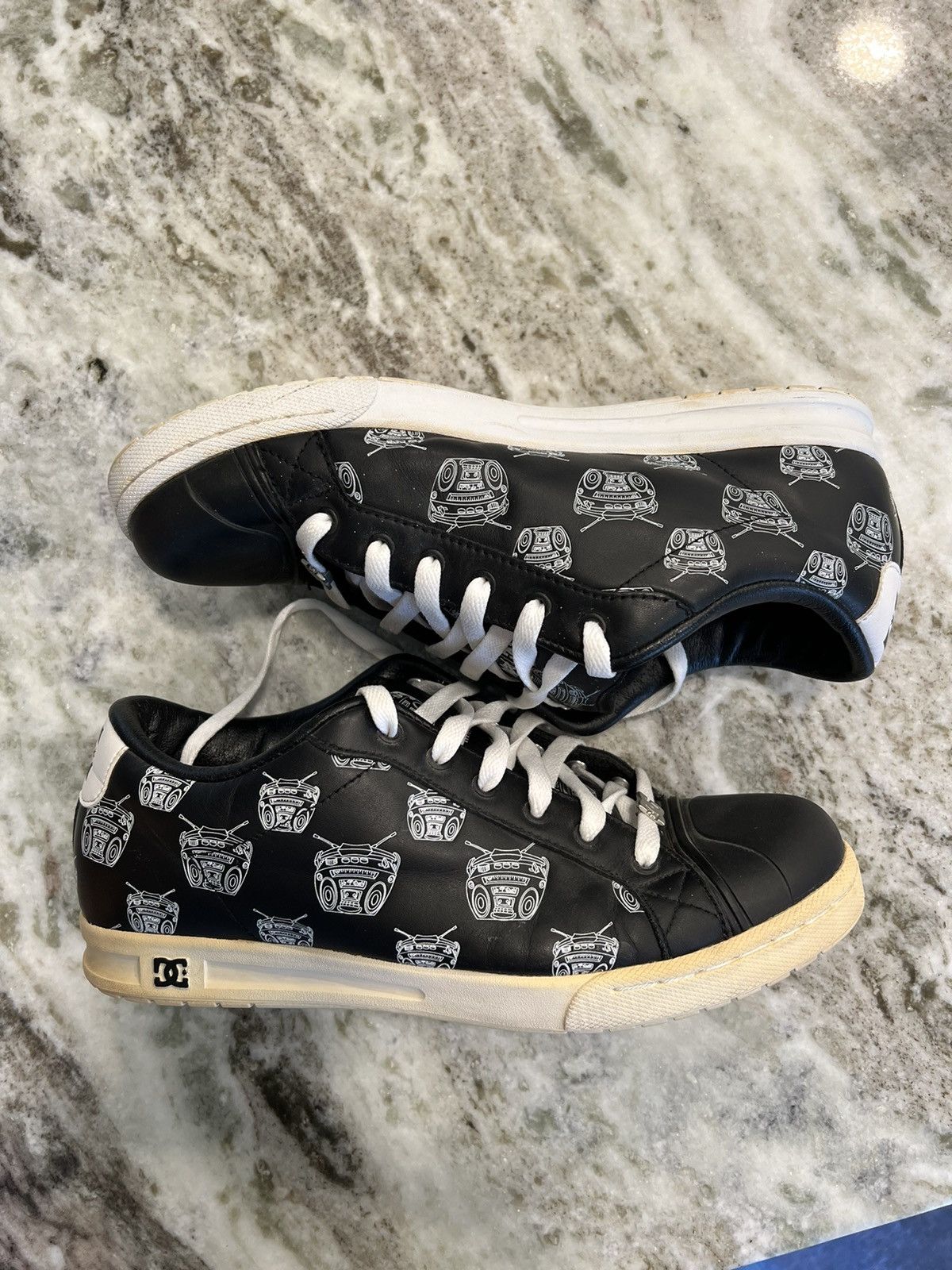 travis barker remix shoes
