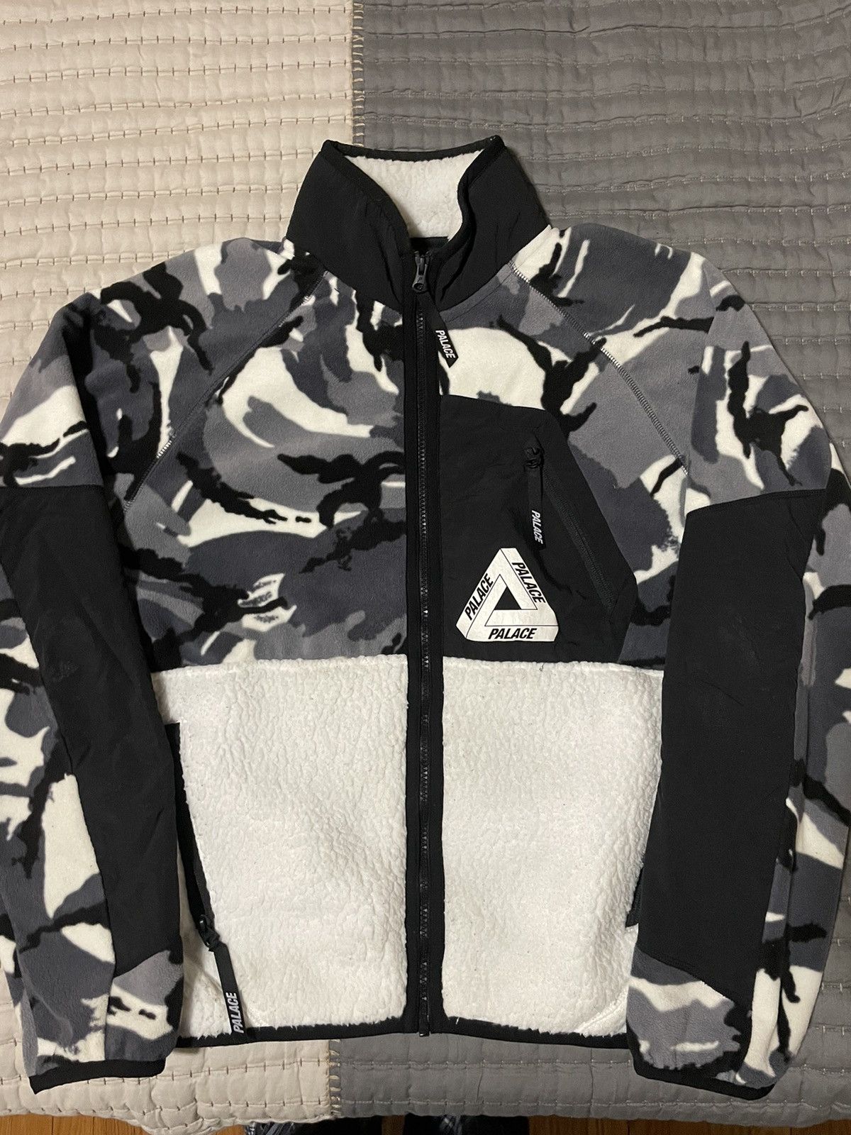 Palace Palace P-Surgent Camo Fleece Jacket | Grailed