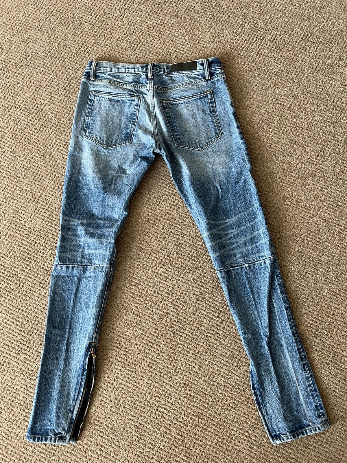 Fear of God Fear Of God denim indigo Size US 32 / EU 48 - 2 Thumbnail