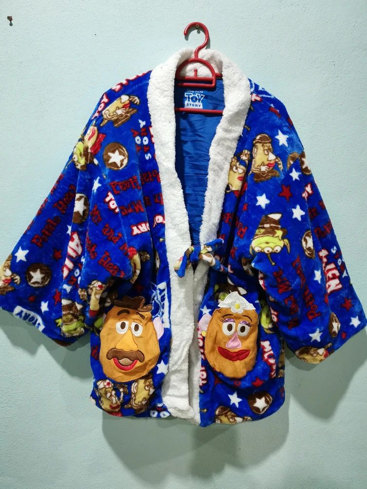 Disney Rare!!! Kimono Toy Story Full Print Size US L / EU 52-54 / 3 - 11 Thumbnail